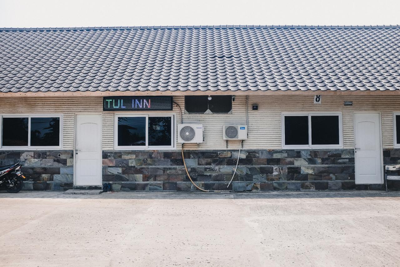Reddoorz Near Sirkuit Sentul Hotel Богор Екстериор снимка