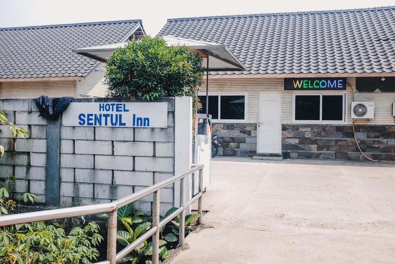 Reddoorz Near Sirkuit Sentul Hotel Богор Екстериор снимка